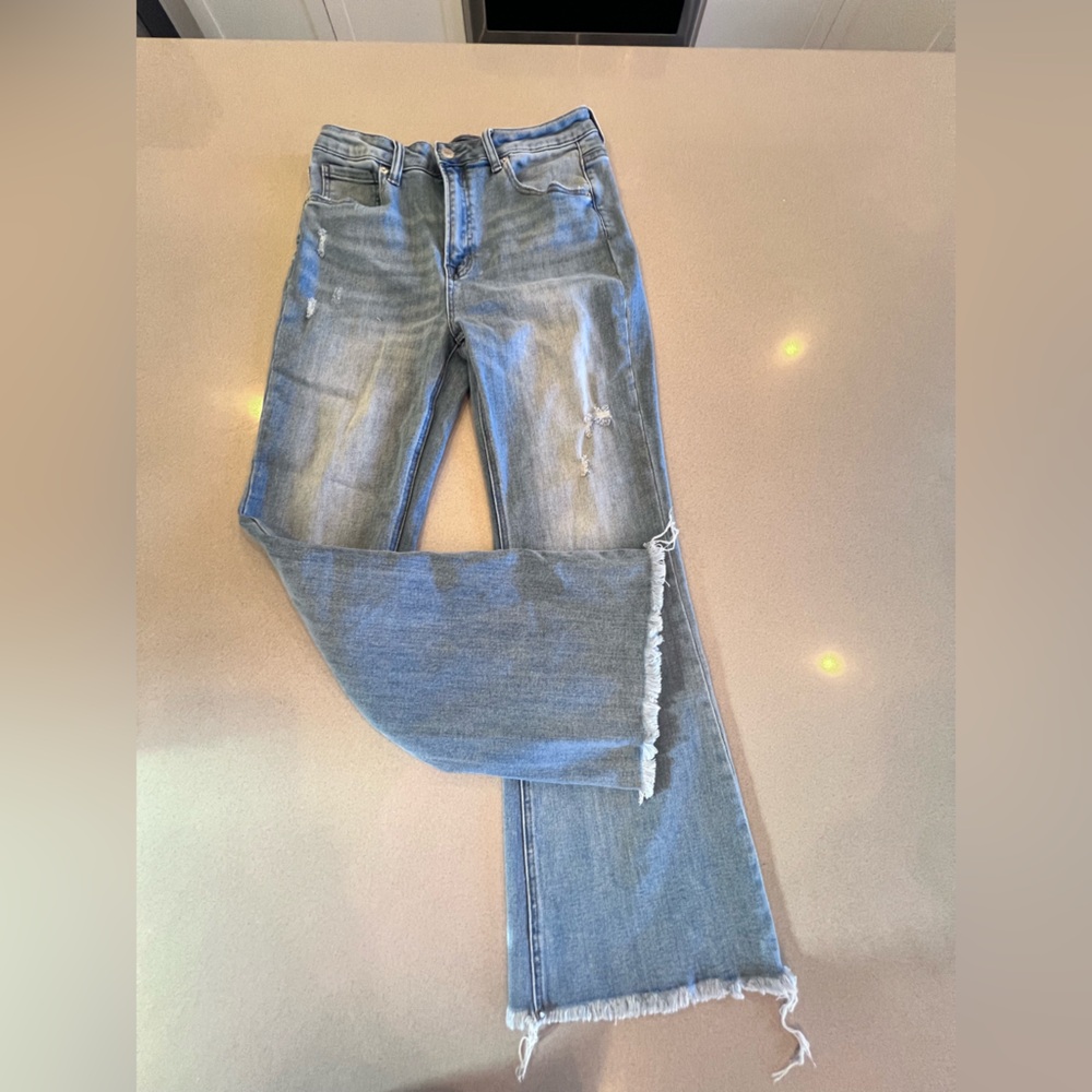 Risen Frayed hem jeans Flare Bell Bottom Sz 11 Waist 30 - Picture 4 of 10